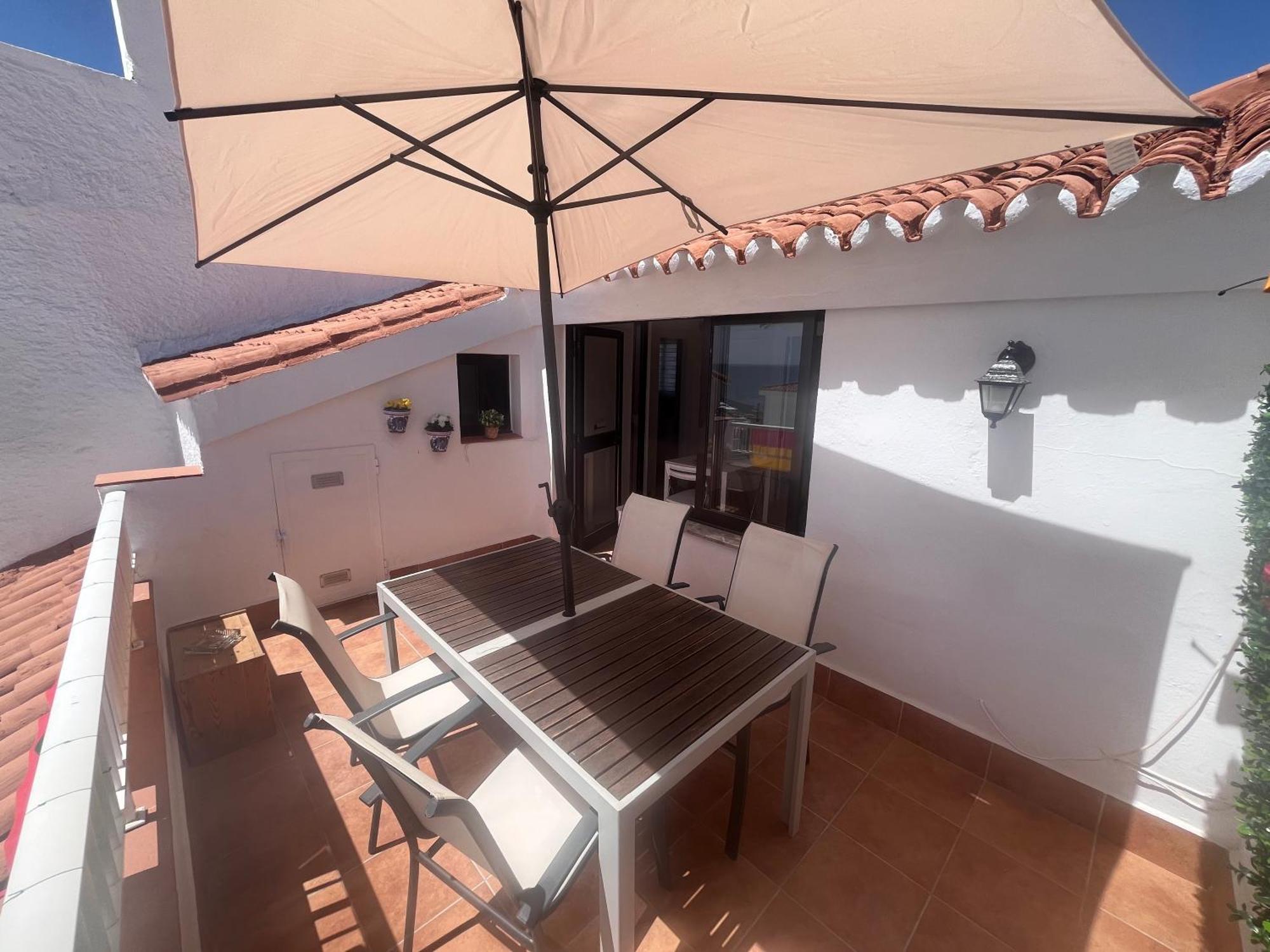 Apartamento Lidia Planta 2, La Carihuela 1ª Linea Playa, Vistas Mar, Buhardilla 1 Dormitorio, 40 M2, 1-3 Huesped, Terraza, Wifi Торремолінос Екстер'єр фото